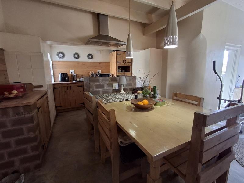 5 Bedroom Property for Sale in Stompneus Bay Western Cape